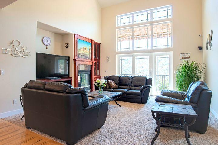 5565 Fishers Ferry Road Gold Hill, OR 97525 - Photo 4 of 26 5