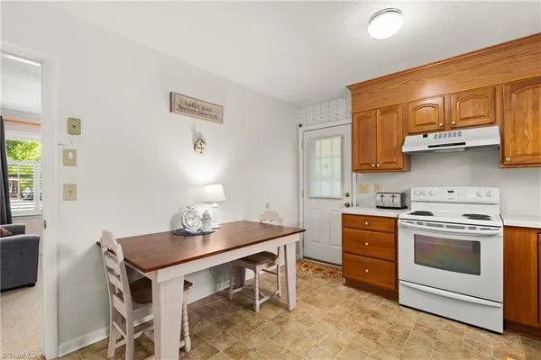 $215,000 | 143 Jenny Lane, Pilot Mountain, NC 27041