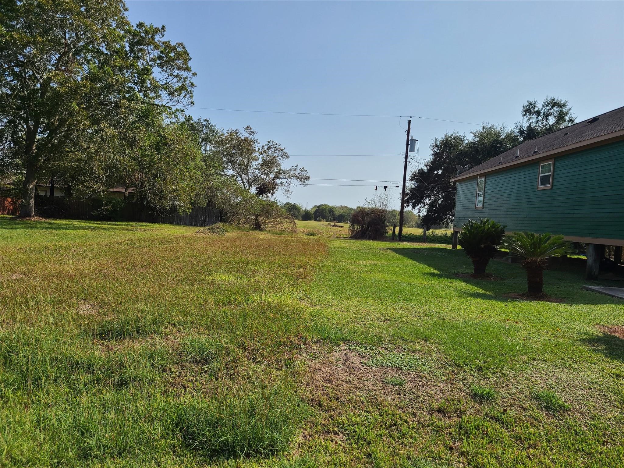 6715 Hawthorne Road Hitchcock, TX 77563 - Photo 3 of 6