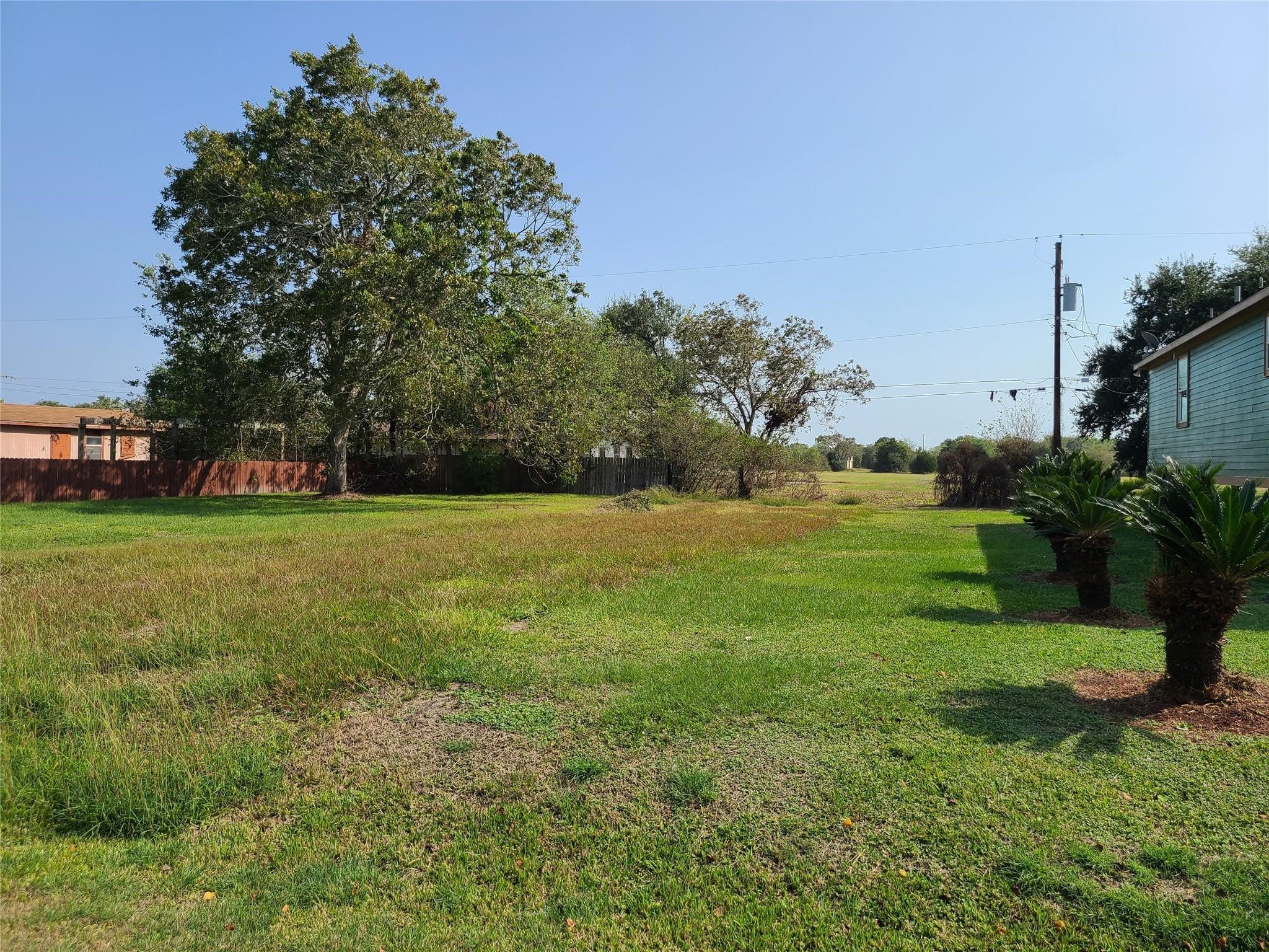 6715 Hawthorne Road Hitchcock, TX 77563 - Photo 6 of 6