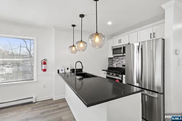 $2,900 | 17 Holsman Street, Unit 2, Paterson, NJ 07522