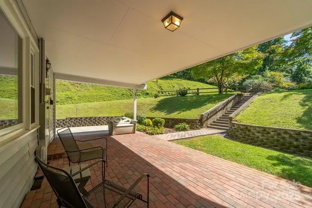 a view of an outdoor space with seating area