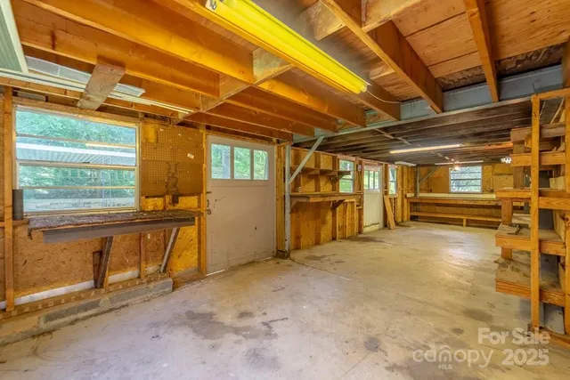 a view of an empty room with a sink