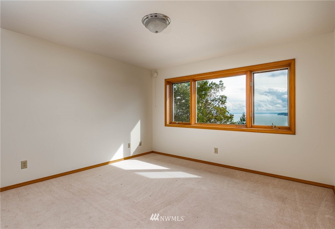 4426 Jones Road Oak Harbor, WA 98277 - Photo 17 of 35 Gallery Image 17