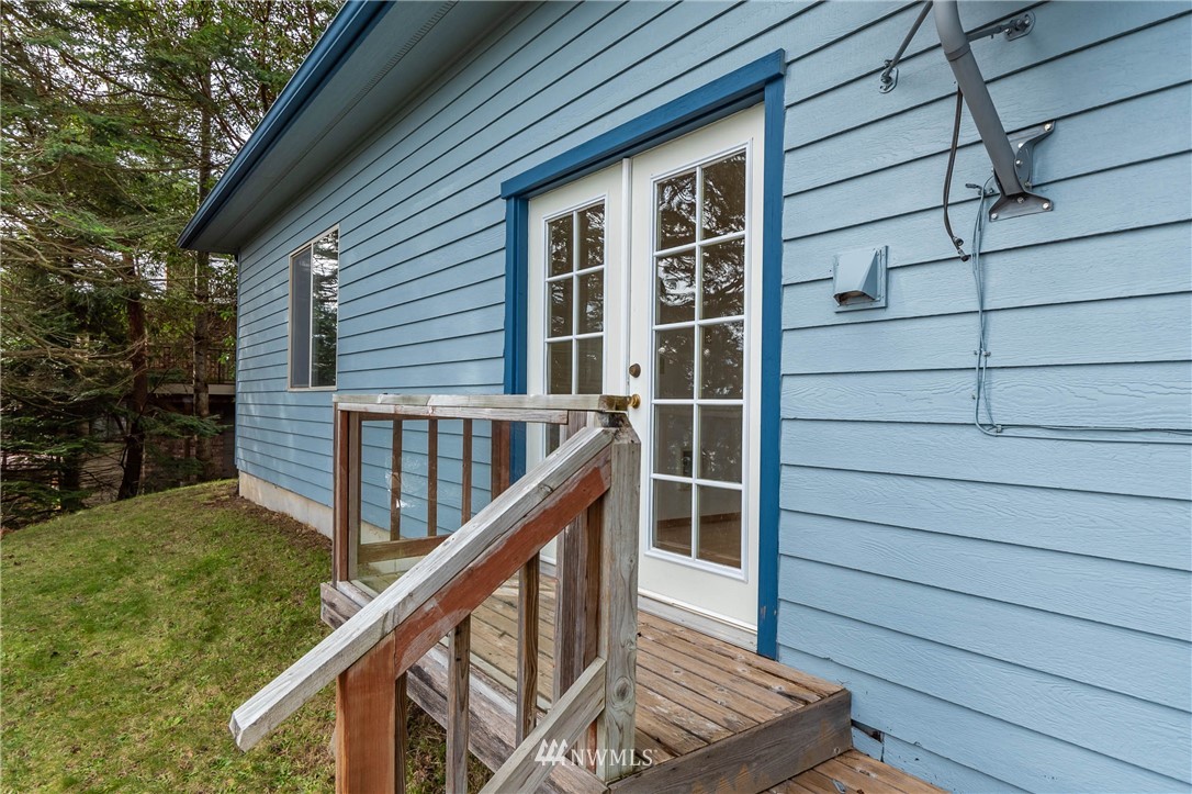 4426 Jones Road Oak Harbor, WA 98277 - Photo 31 of 35 Gallery Image 31