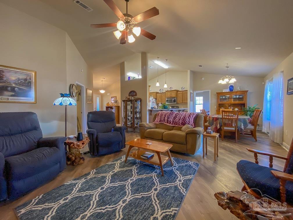 5486 Tucker Circle Milton, FL 32571 - Photo 8 of 28