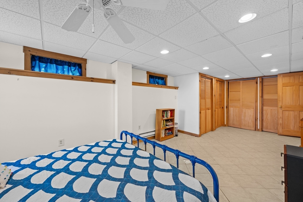 21 Carrier Lane Sutton, MA 01590 - Photo 30 of 42