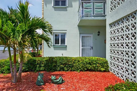$269,000 | 5935 30th Avenue South, Unit 101, Gulfport, FL 33707