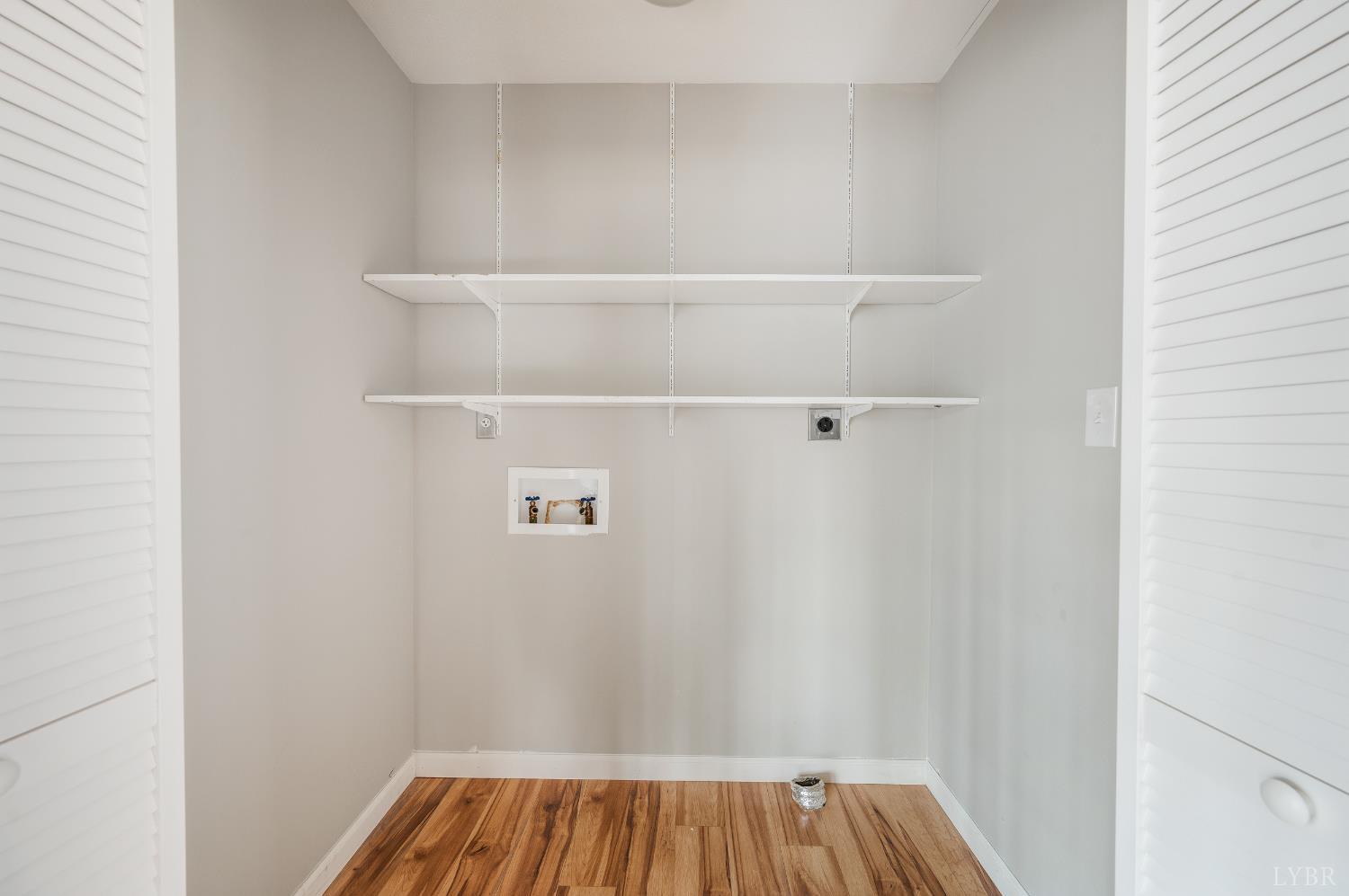 2365 Police Tower Road Appomattox, VA 24522 - Photo 19 of 52 a view of a hallway