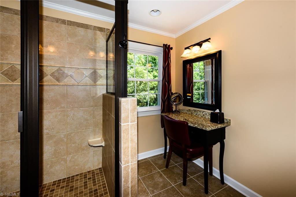 8076 Glengarriff Road Clemmons, NC 27012 - Photo 14 of 29 Gallery Image 14