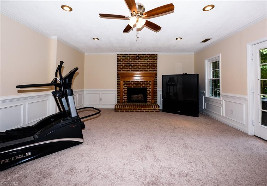 8076 Glengarriff Road Clemmons, NC 27012 - Photo 20 of 29 Gallery Image 20