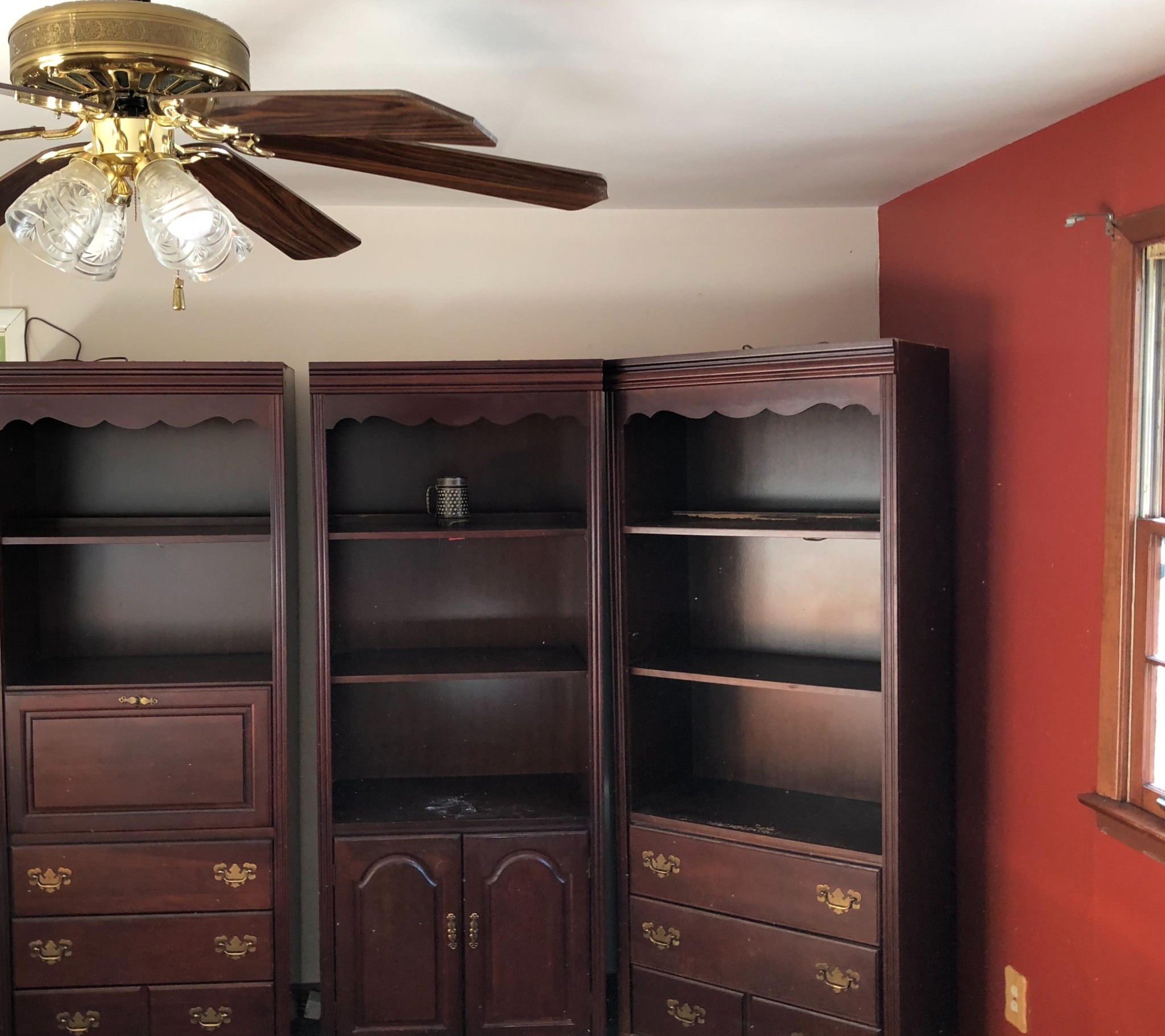 5313 Bluefield Road Knoxville, TN 37921 - Photo 15 of 18 a walk in closet