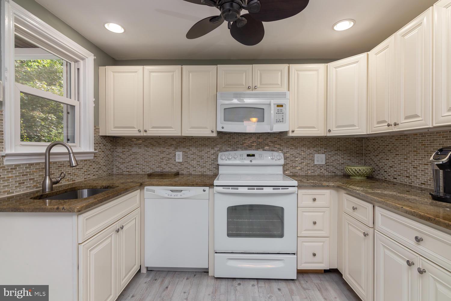 1135 Providence Road Springfield, PA 19064 - Photo 13 of 34