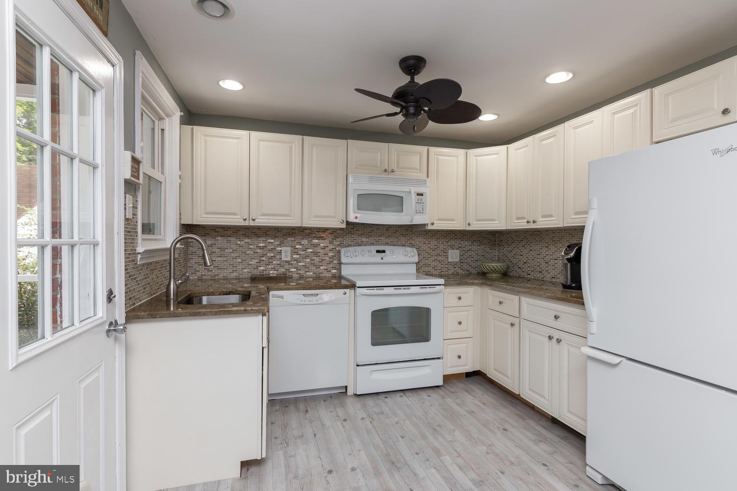 1135 Providence Road Springfield, PA 19064 - Photo 15 of 34