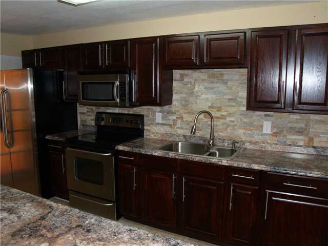 5219 Belvedere Road Haverhill, FL 33417 - Photo 4 of 9 Additional Photo