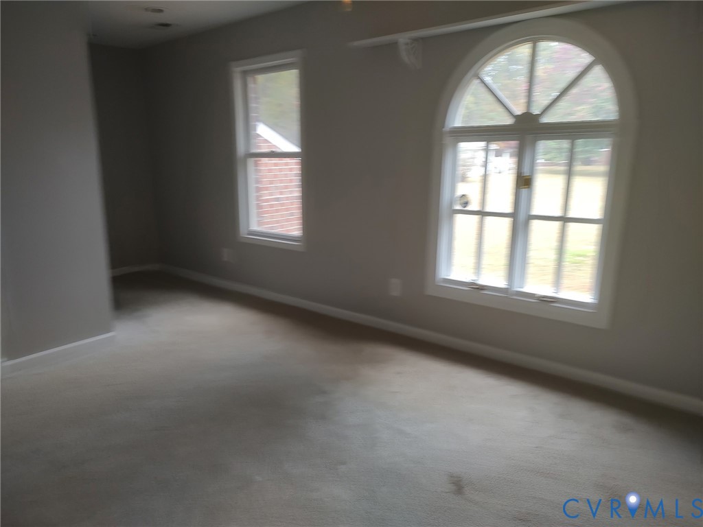 5475 Cold Harbor Road Mechanicsville, VA 23111 - Photo 19 of 29 an empty room with a window