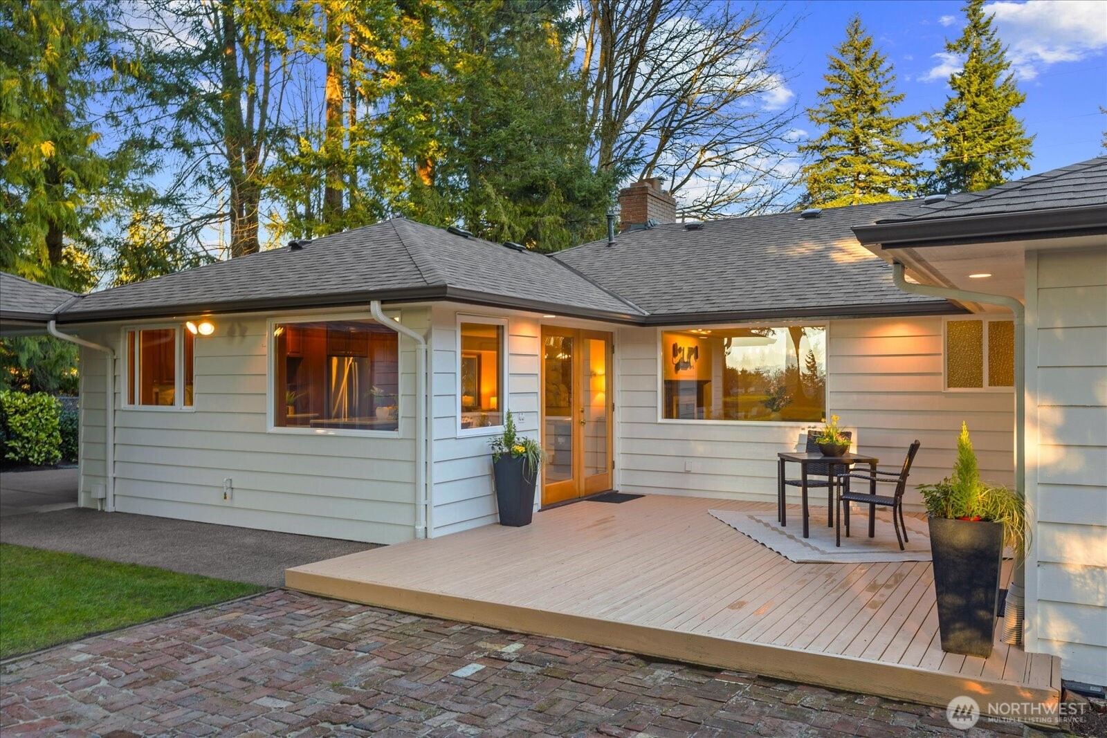 22210 96th Avenue West Edmonds, WA 98020 - Photo 26 of 35 a backyard of a house with seating space