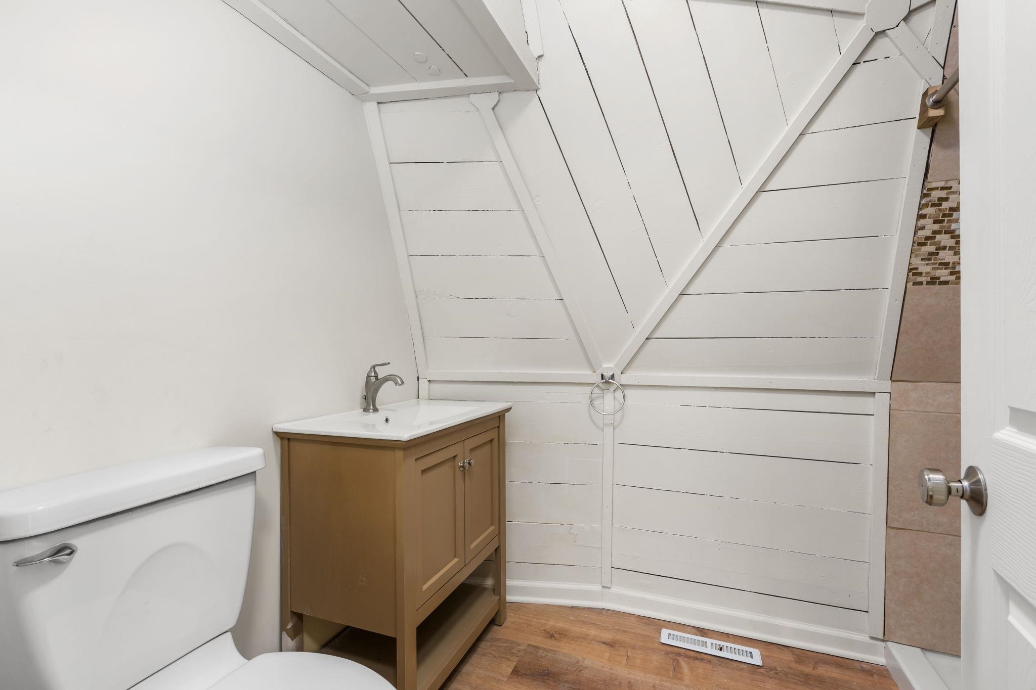 E5036 County Road K Reedsburg, WI 53959 - Photo 19 of 43