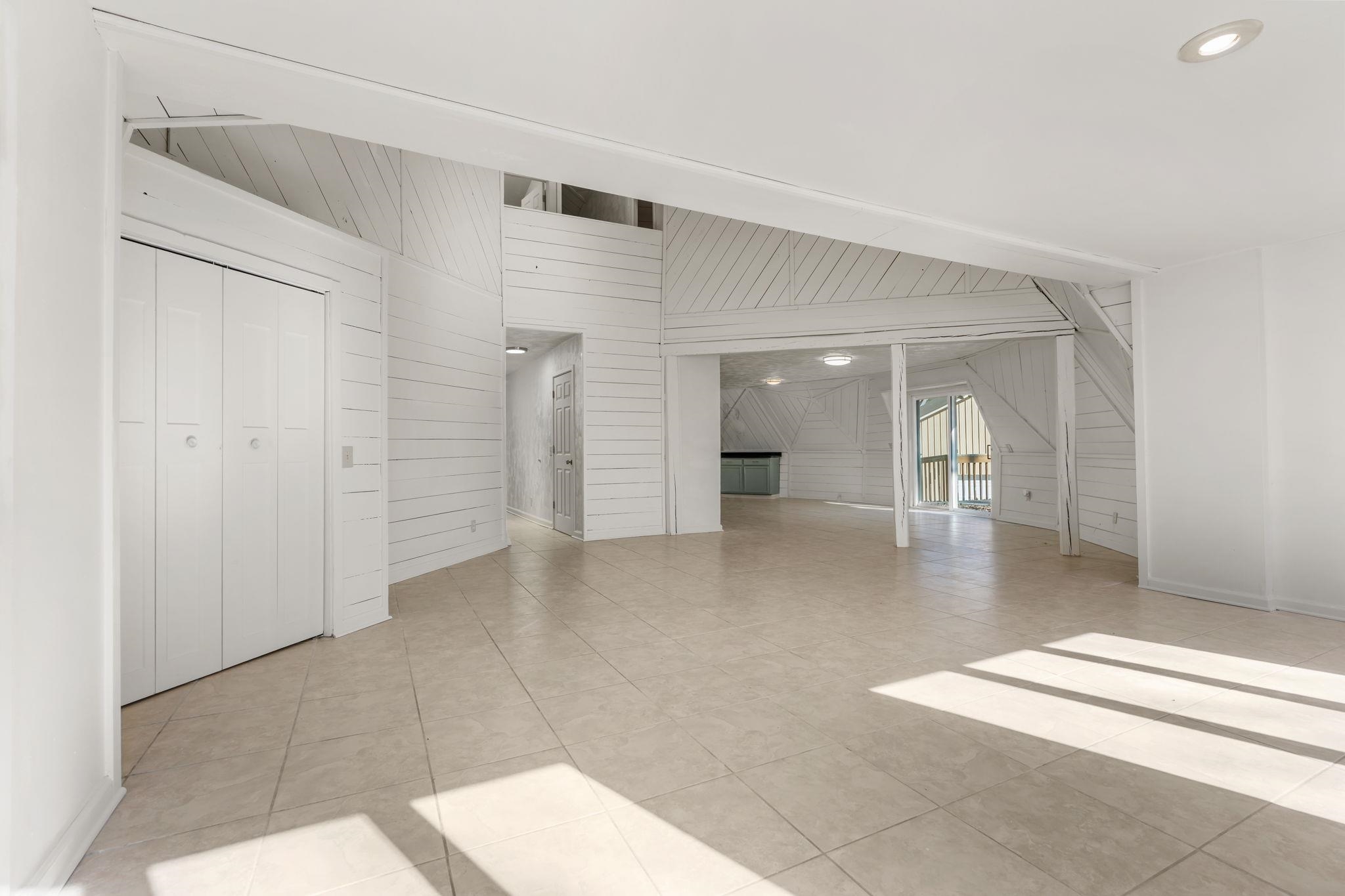 E5036 County Road K Reedsburg, WI 53959 - Photo 4 of 43