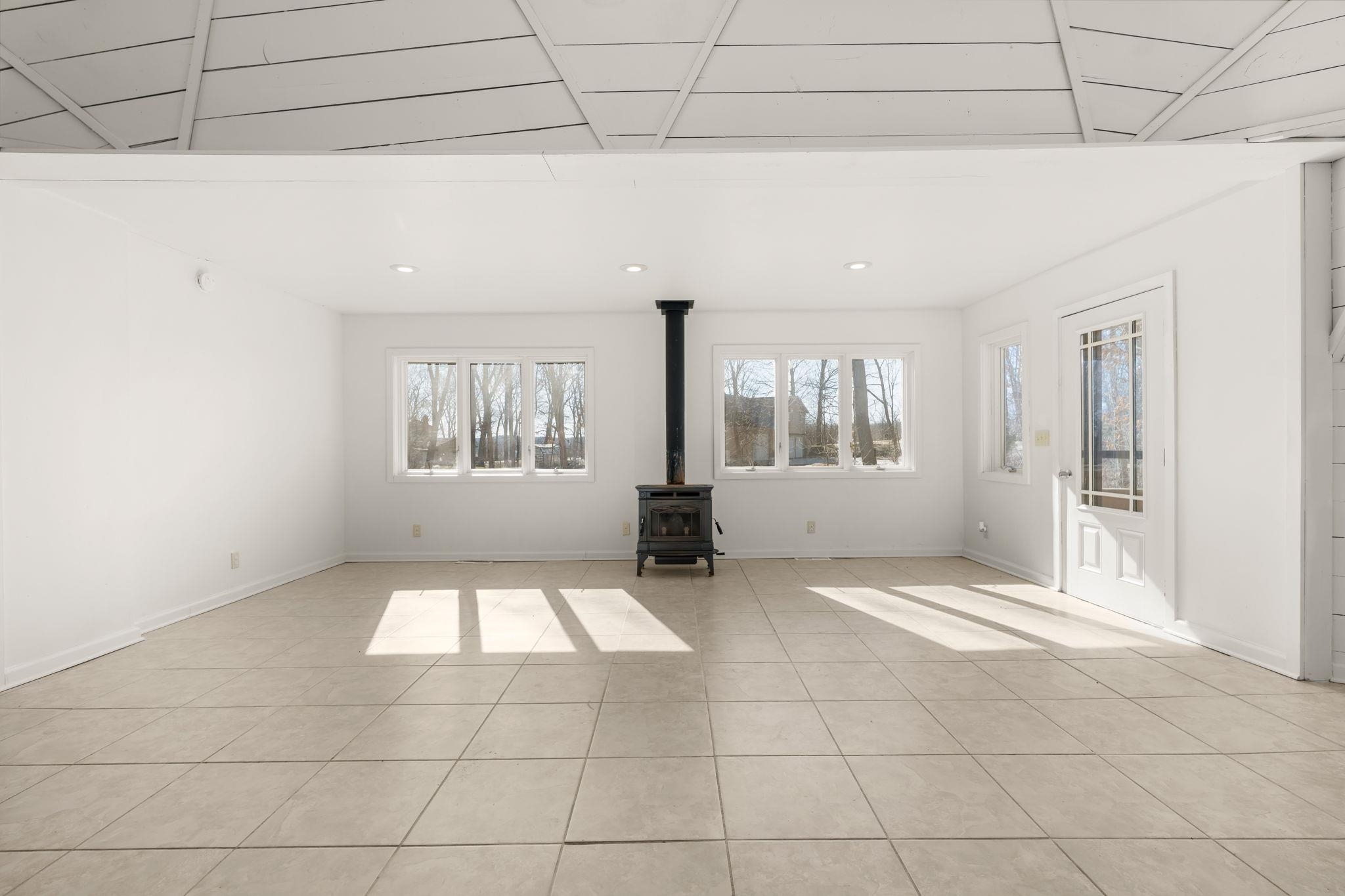 E5036 County Road K Reedsburg, WI 53959 - Photo 5 of 43