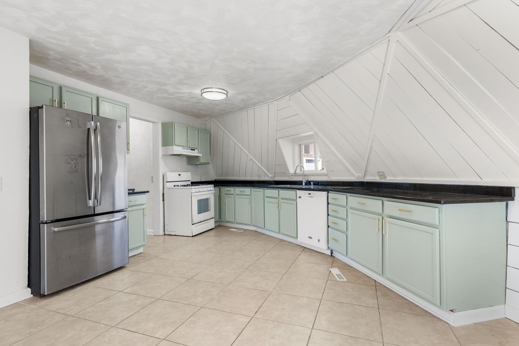 E5036 County Road K Reedsburg, WI 53959 - Photo 10 of 43