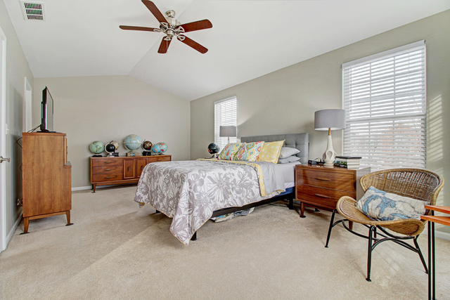 2446 Emily Lane Elgin, IL 60124 - Photo 17 of 23