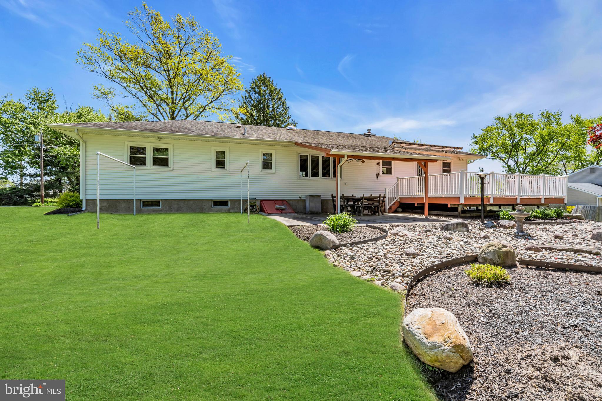 6 Park Road Mount Holly, NJ 08060 - Photo 50 of 58 a front view of a house with garden
