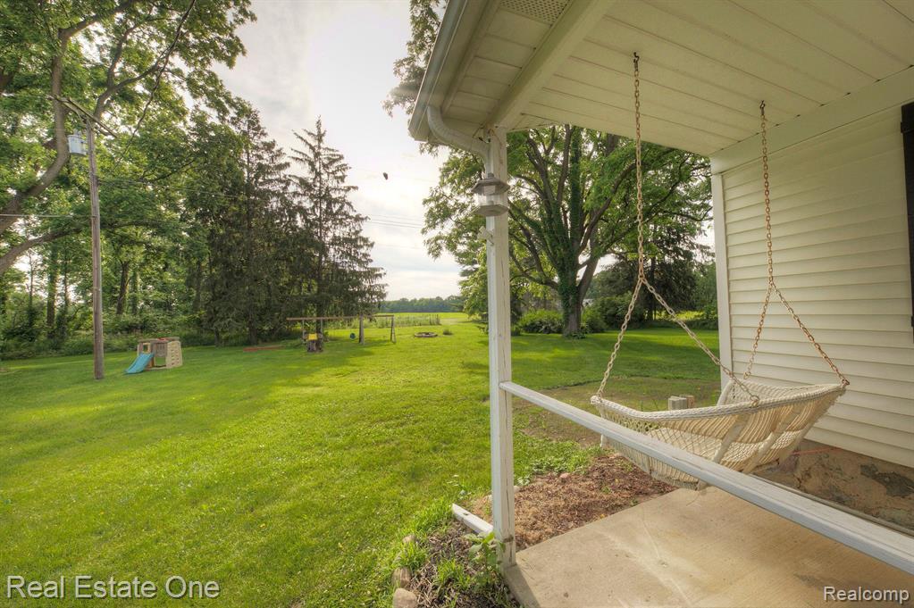 6017 Byron Road Howell, MI 48855 - Photo 8 of 94