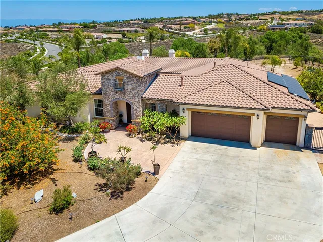 $1,549,000 | 7940 Choi Drive, Riverside, CA 92506
