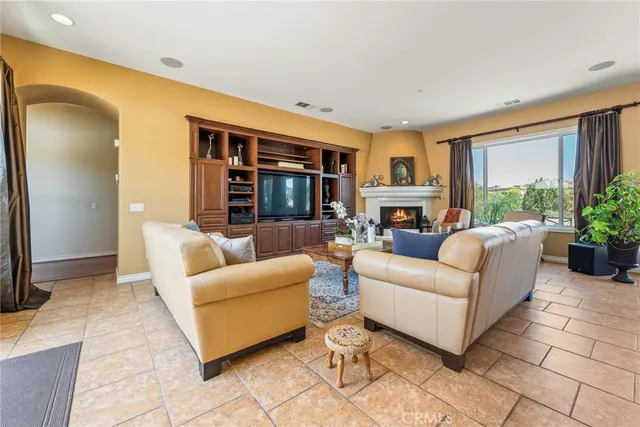 $1,549,000 | 7940 Choi Drive, Riverside, CA 92506