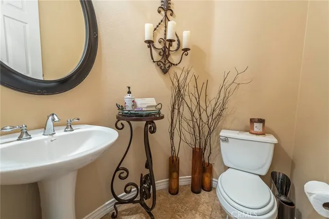 $1,549,000 | 7940 Choi Drive, Riverside, CA 92506