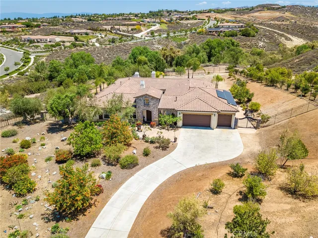 $1,549,000 | 7940 Choi Drive, Riverside, CA 92506