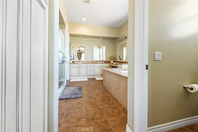 $1,549,000 | 7940 Choi Drive, Riverside, CA 92506