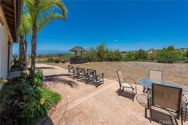 $1,549,000 | 7940 Choi Drive, Riverside, CA 92506