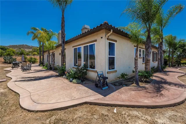 $1,549,000 | 7940 Choi Drive, Riverside, CA 92506