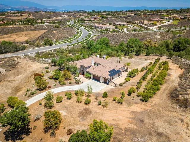 $1,549,000 | 7940 Choi Drive, Riverside, CA 92506