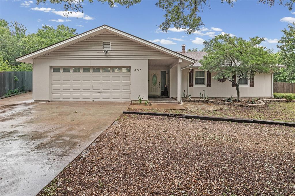 4111 Davis Road Granbury, TX 76049 - Photo 3 of 33