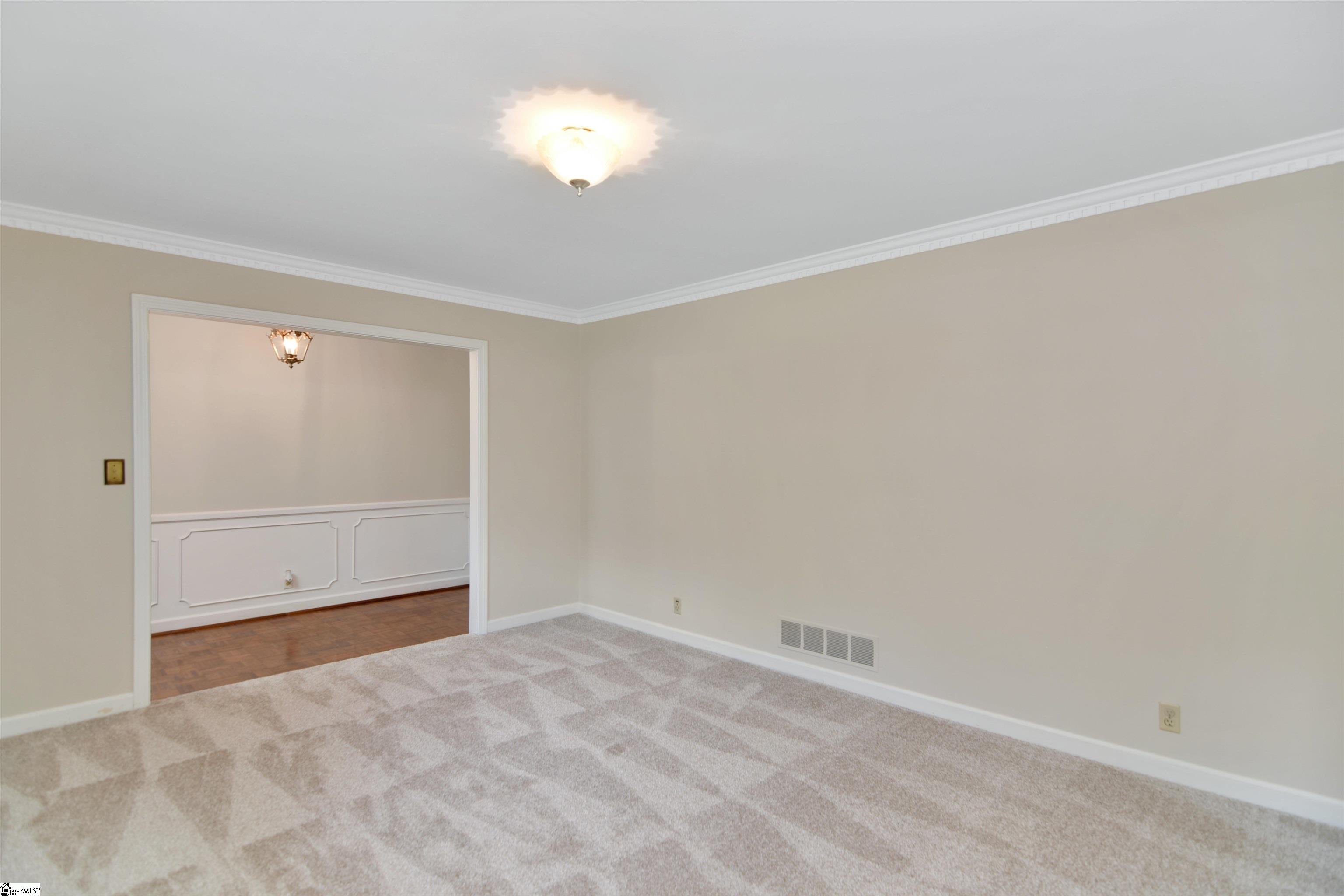 211 Devon Drive Mauldin, SC 29662 - Photo 12 of 35