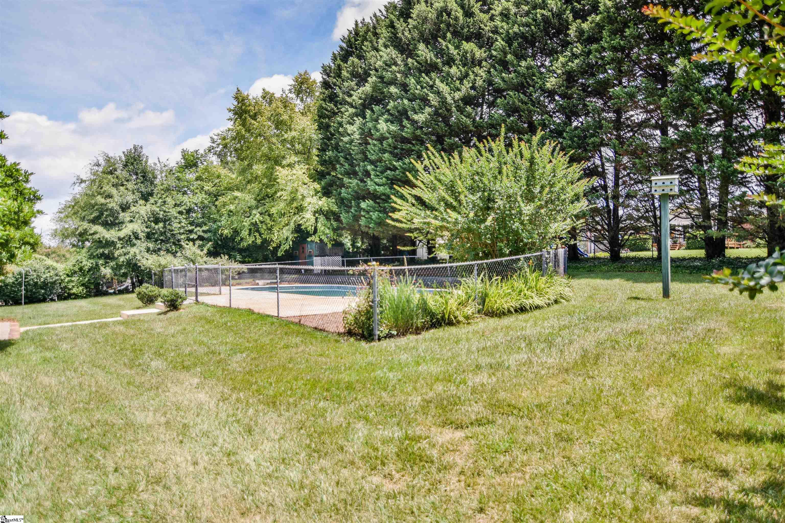 211 Devon Drive Mauldin, SC 29662 - Photo 4 of 35