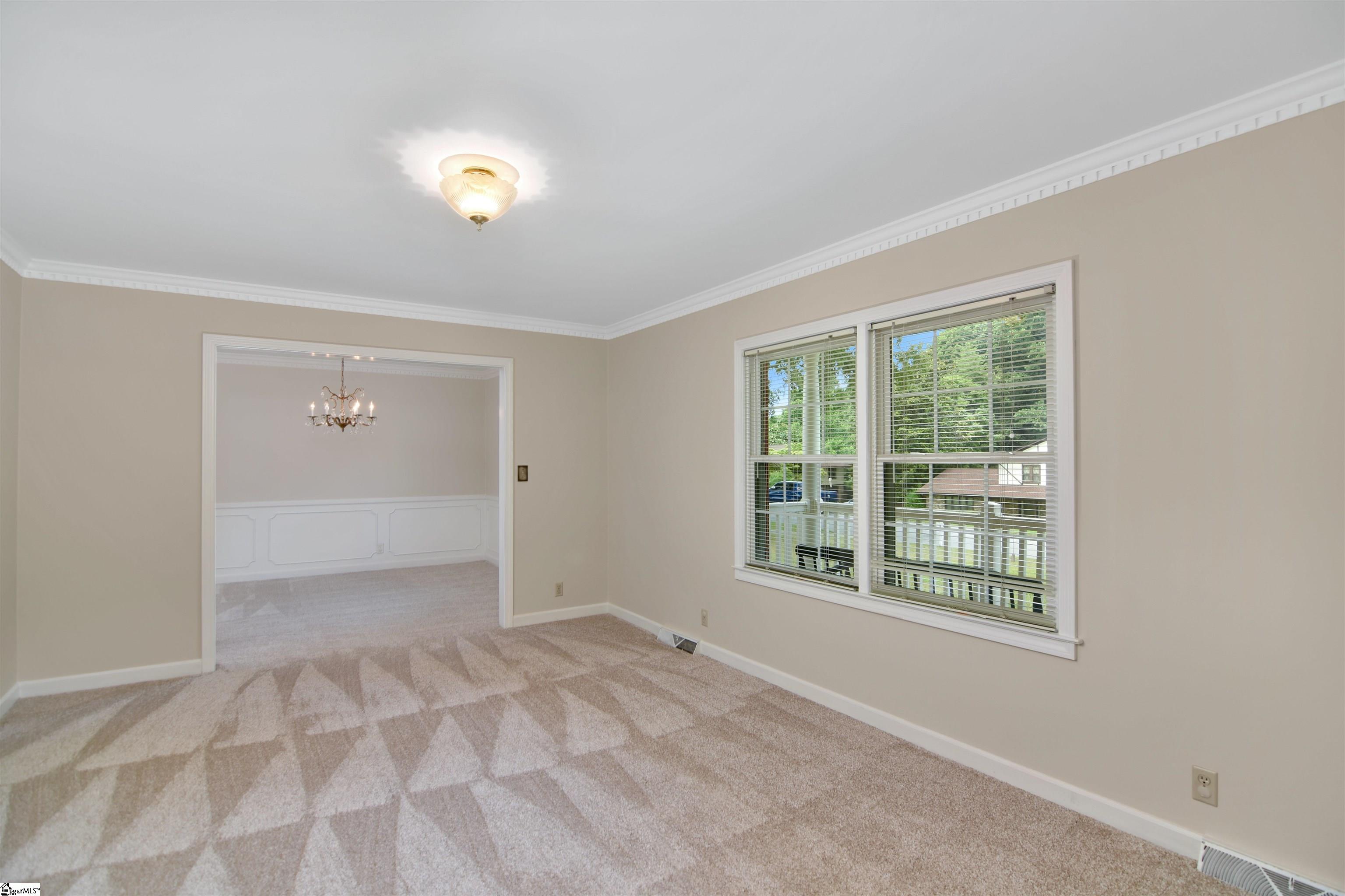 211 Devon Drive Mauldin, SC 29662 - Photo 8 of 35