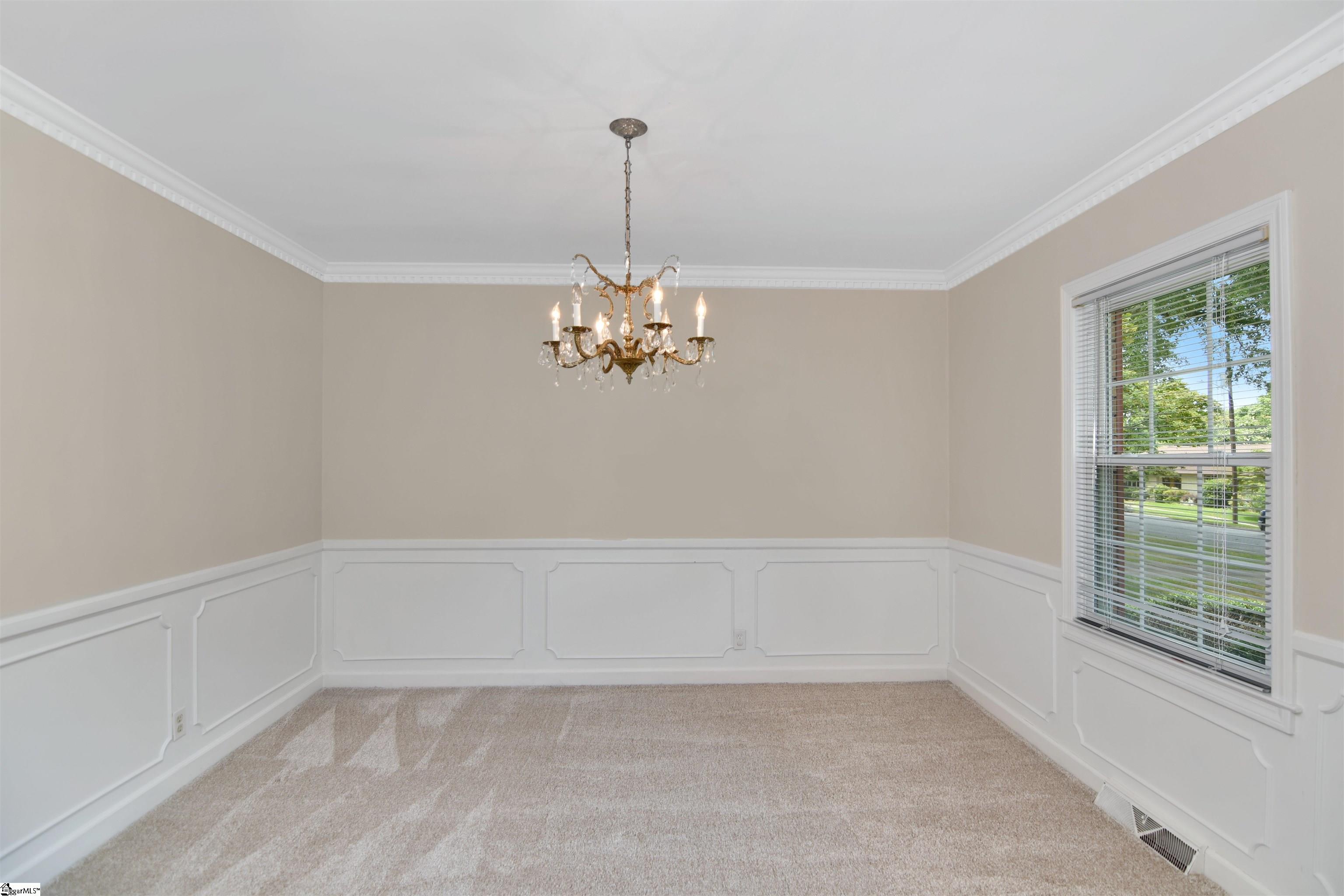 211 Devon Drive Mauldin, SC 29662 - Photo 9 of 35