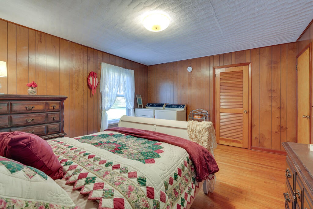 4163 Lick Creek Road Birchleaf, VA 24220 - Photo 25 of 86 Gallery Image 25