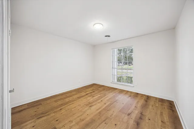 $3,350 | 5822 Yarwell Drive, Houston, TX 77096