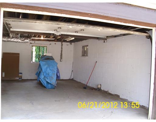 181 Profio Road McDonald, PA 15057 - Photo 12 of 17 Parking Lot/Garage.
