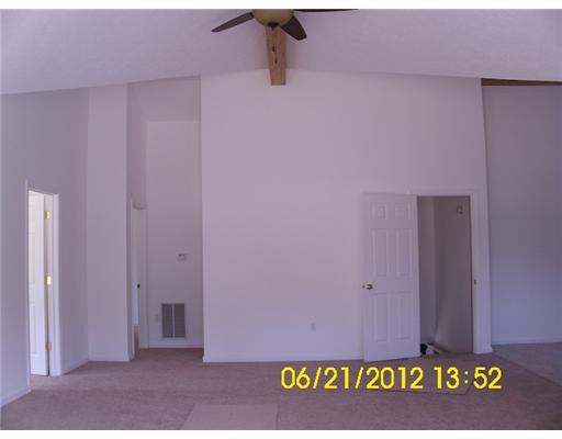181 Profio Road McDonald, PA 15057 - Photo 3 of 17 Great Room.
