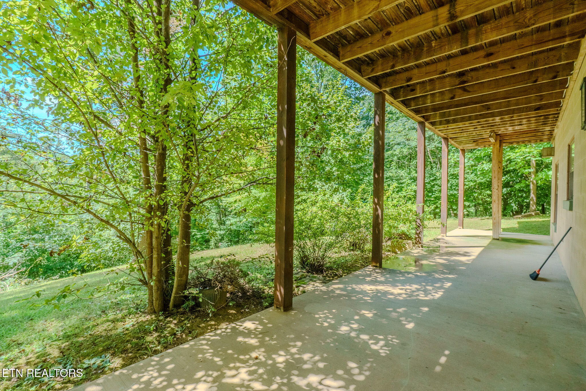 510 Houser Road Gatlinburg, TN 37738 - Photo 37 of 42 33-web-or-mls-DSC00883-HDR