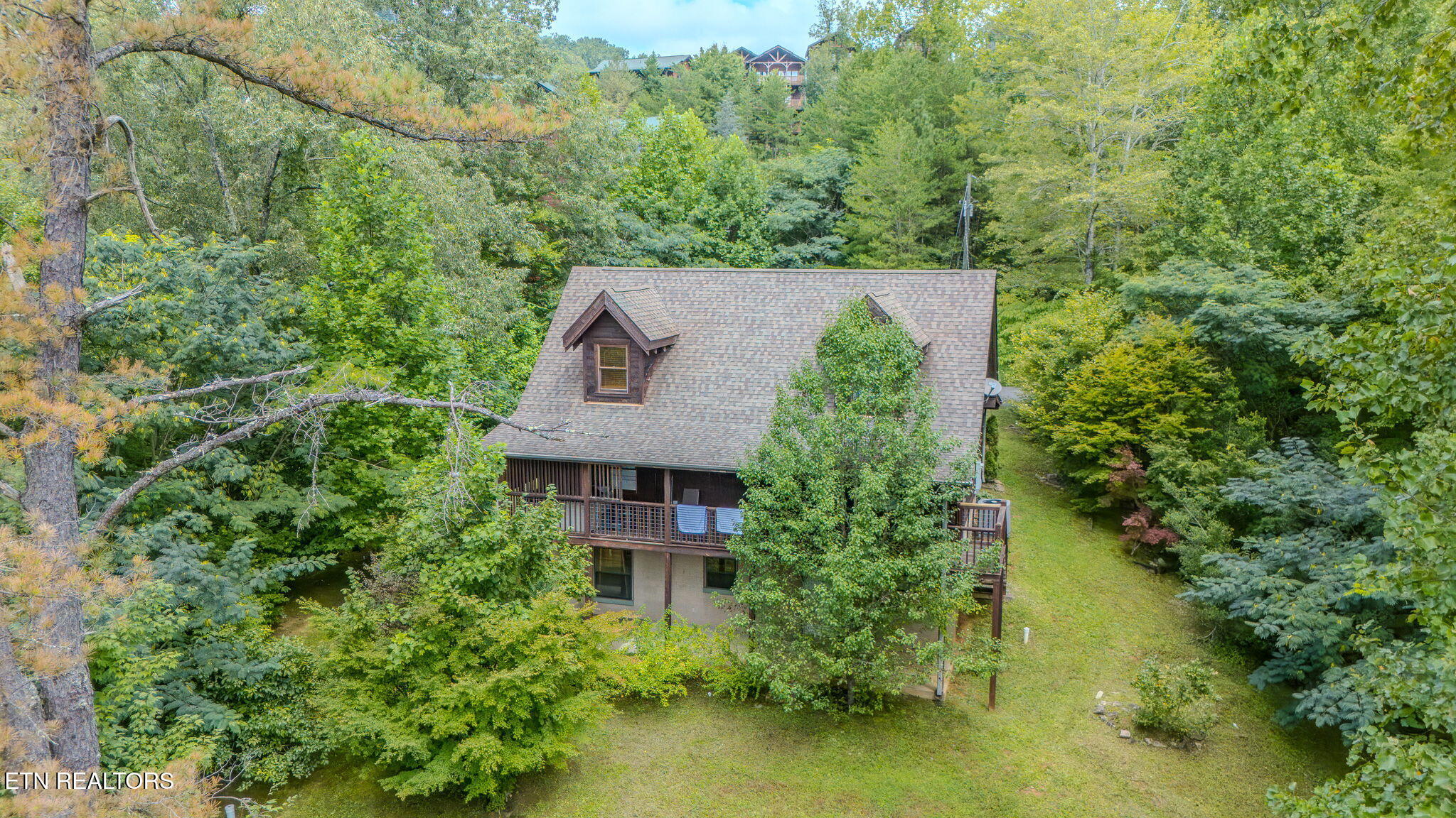 510 Houser Road Gatlinburg, TN 37738 - Photo 39 of 42 3-web-or-mls-DJI_20250821120655_0376_D