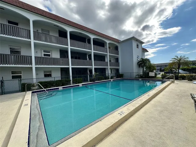 $165,000 | 651 Pine Drive, Unit 204, Pompano Beach, FL 33060
