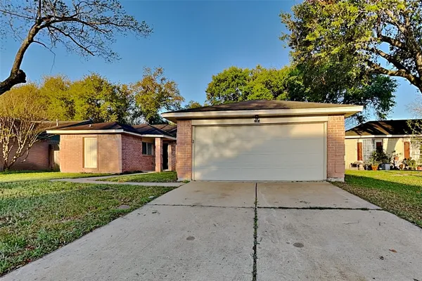 $1,895 | 2203 Wheathall Camp Lane, Katy, TX 77449