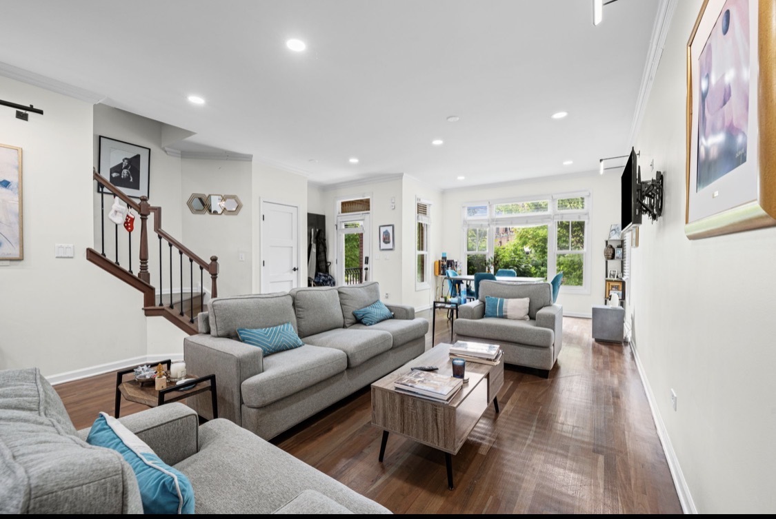 1302 West 33rd Street Chicago, IL 60608 - Photo 7 of 20
